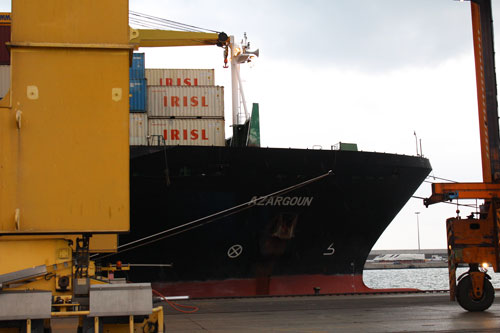 primera escala buque Azargoun HDASCO en el Puerto de Barcelona